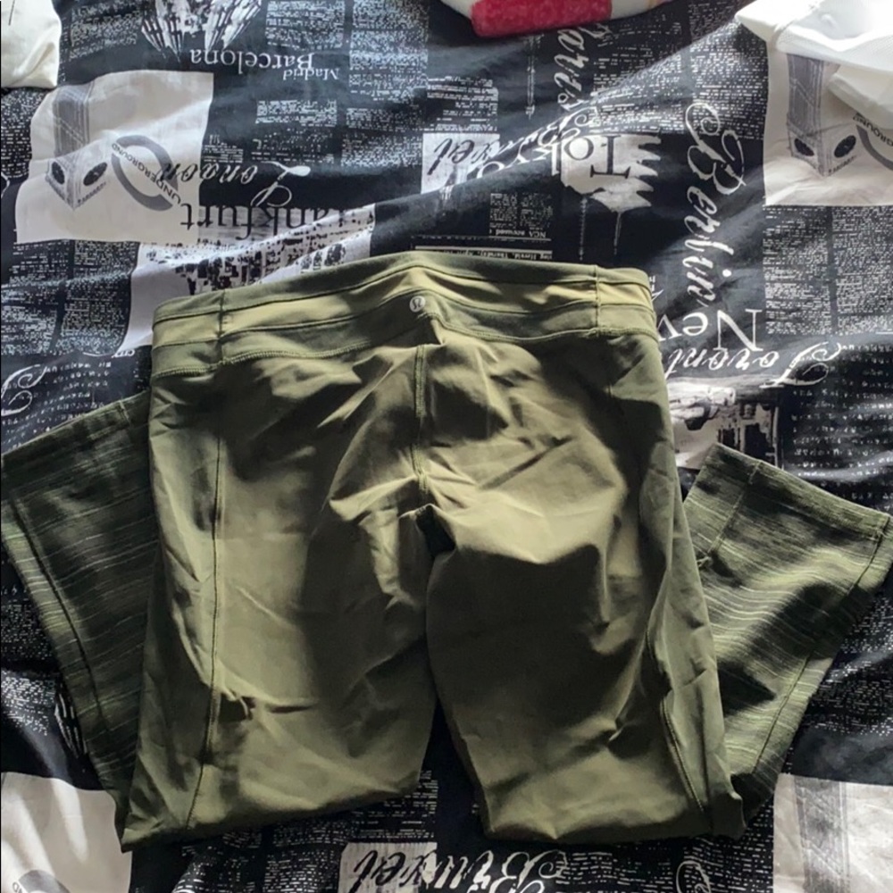 Cropped LuluLemon Leggings